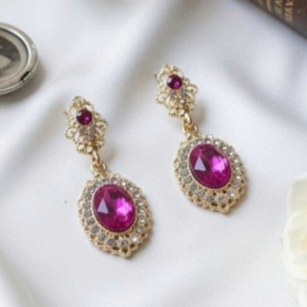 Alloy earrings with imitation crystal inlay, durable earrings, pink and gold-ton
